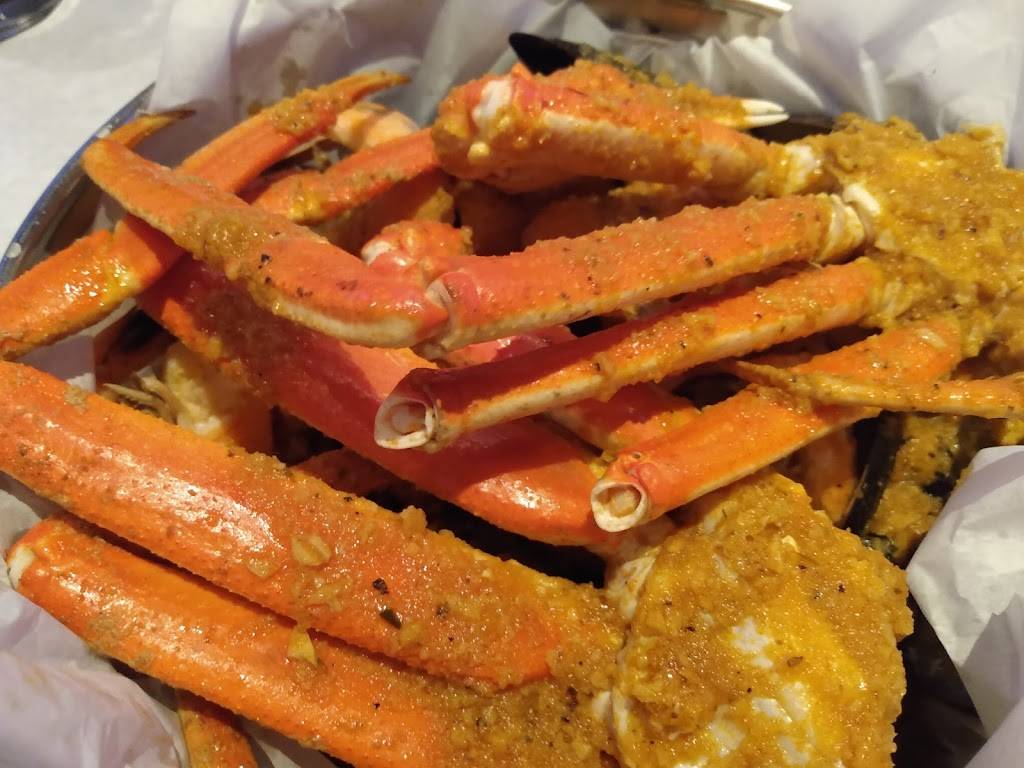 The Boiling House | restaurant | 1990 Marlton Pike East, Cherry Hill, NJ 08003, USA | 8567512800 OR +1 856-751-2800