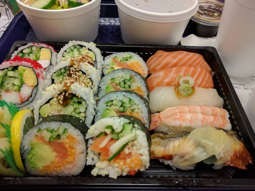 Goong Sushi Restaurant | restaurant | 6700 Chemin de la Côte-des-Neiges, Montréal, QC H3S 2B2, Canada | 5143401004 OR +1 514-340-1004