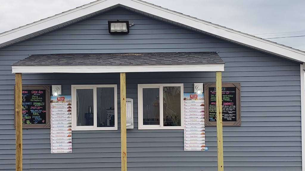 Jacks Diner/ Jack Frost | restaurant | 7831 NY-12E, Three Mile Bay, NY 13693, USA | 3153004081 OR +1 315-300-4081