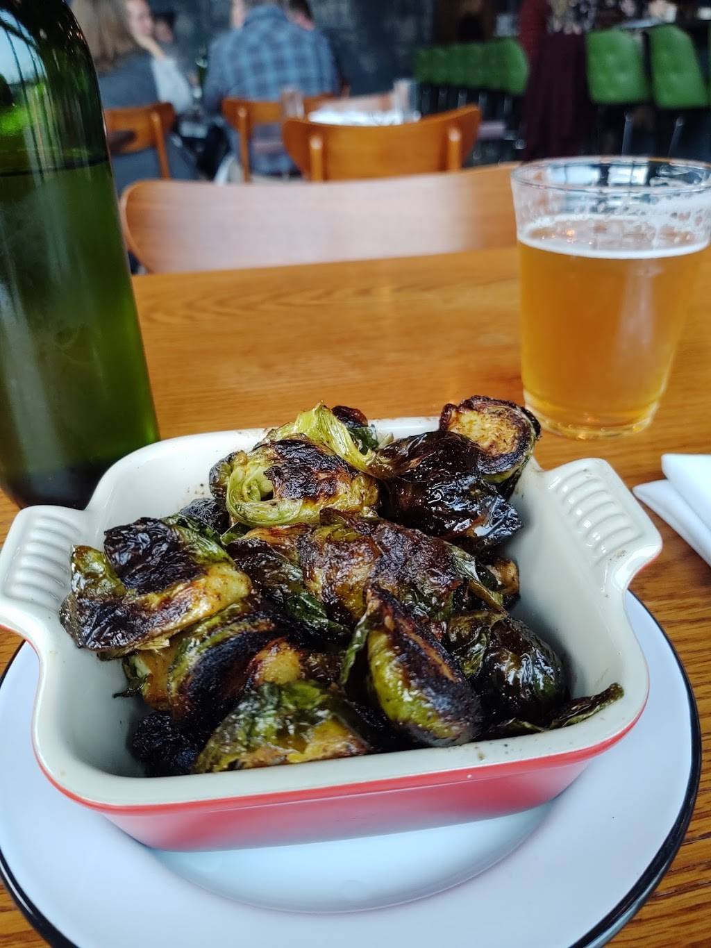 Southern Grit | restaurant | 126 S Central St, Knoxville, TN 37902, USA | 8652404275 OR +1 865-240-4275