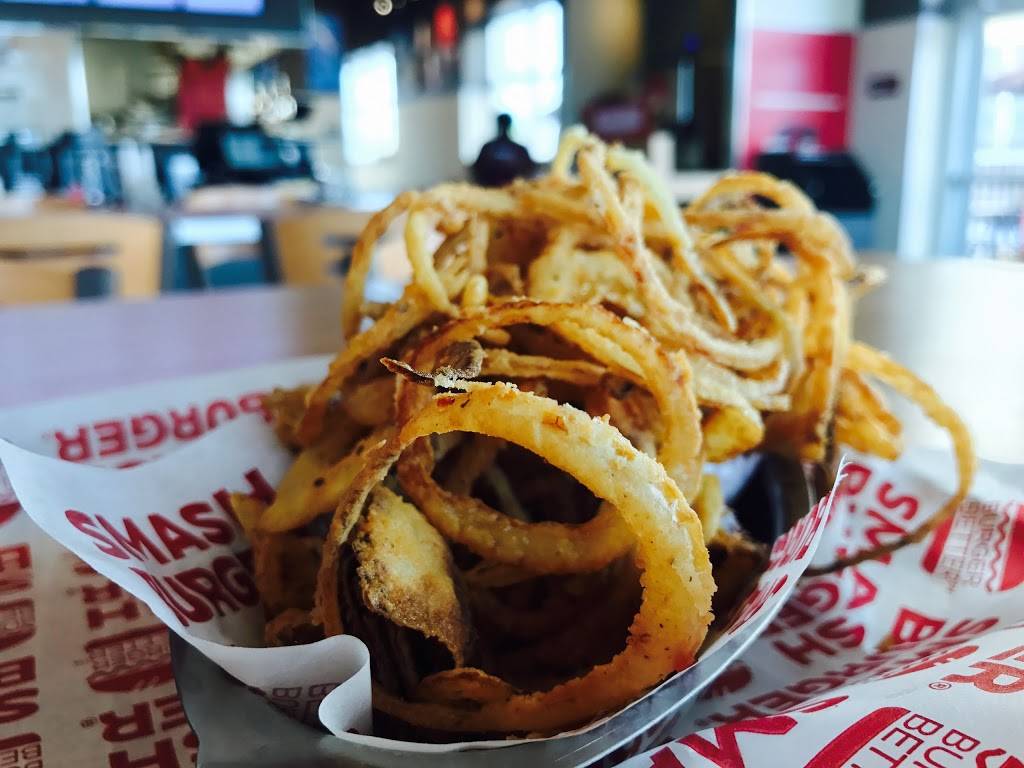 Smashburger | restaurant | 5300 E Bay Dr #300, Clearwater, FL 33764, USA | 7277546597 OR +1 727-754-6597