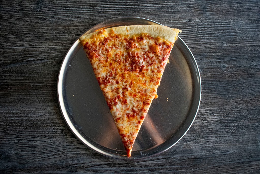 Aunt Lulus NY Style Pizza and Kitchen | restaurant | 19785 Hampton Dr B6, Boca Raton, FL 33434, USA | 5612457011 OR +1 561-245-7011