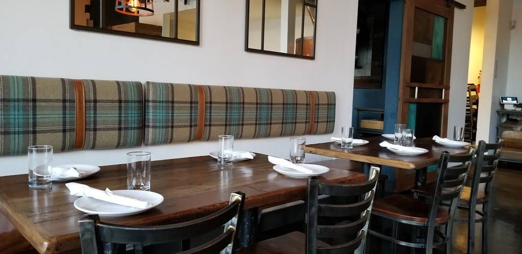 The Creek Eatery | restaurant | 5623 Silver Creek Valley Rd, San Jose, CA 95138, USA | 4084400944 OR +1 408-440-0944