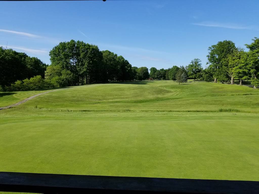 Bronzroom Restaurant at Bronzwood Golf Club | restaurant | 9645 Kinsman Pymatuning Rd, Kinsman, OH 44428, USA | 3308765300 OR +1 330-876-5300