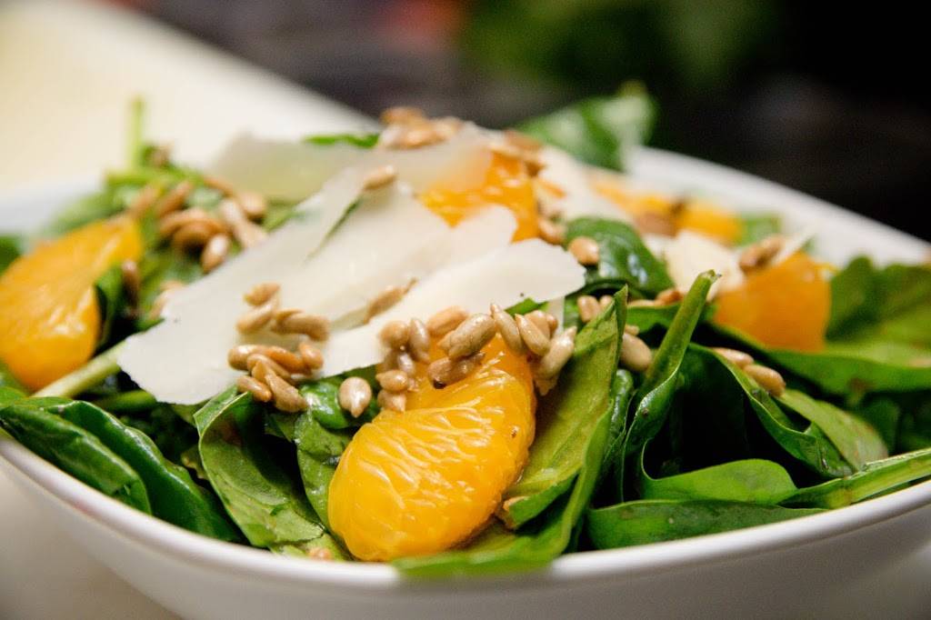 The Schomberg Pub & Patio | restaurant | 226 Main St, Schomberg, ON L0G 1T0, Canada | 9059397151 OR +1 905-939-7151