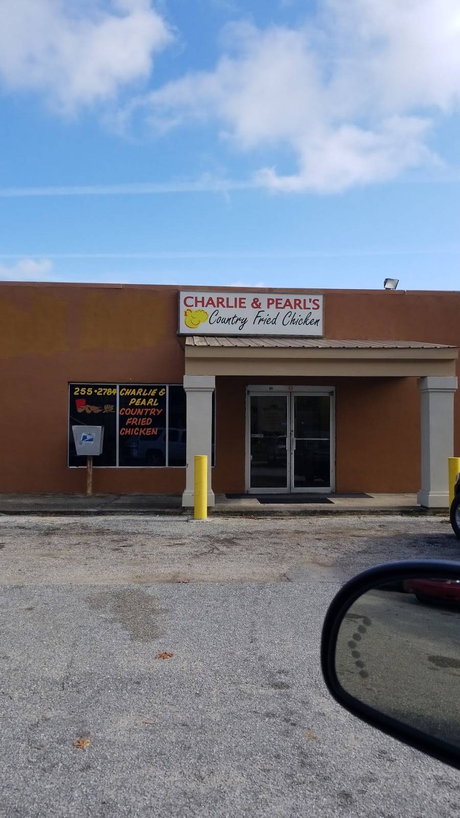 Charlie and Pearl Country Fried | restaurant | 1610 Jefferson St, Albany, GA 31701, USA | 2292552784 OR +1 229-255-2784