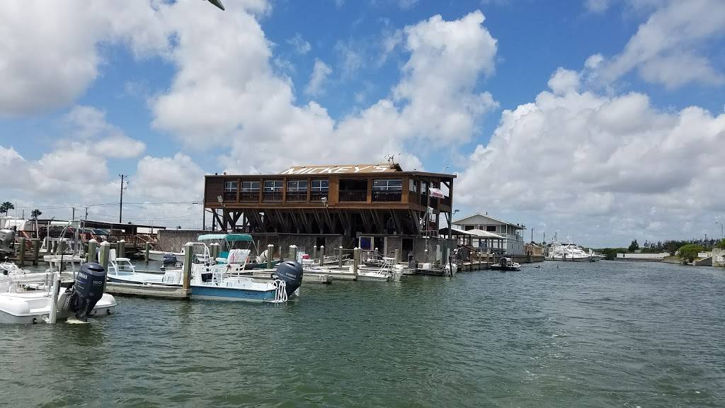 Mickeys Bar and Grill | restaurant | 430 Ransom Rd, Aransas Pass, TX 78336, USA | 3617581562 OR +1 361-758-1562