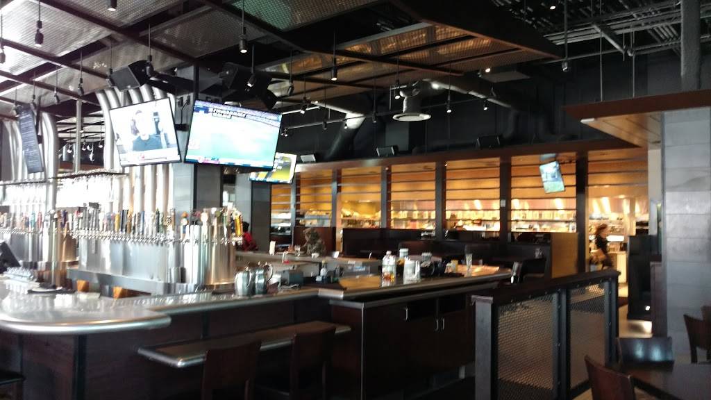 Yard House | restaurant | 501 Collection Blvd Suite # 4130, Oxnard, CA 93036, USA | 8059818707 OR +1 805-981-8707