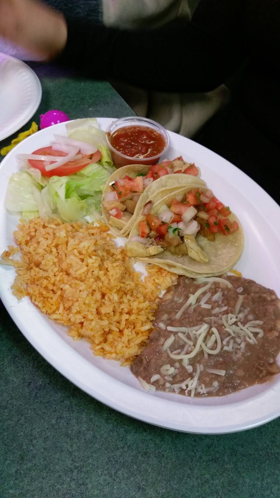 Taco Taqueria | restaurant | 3920 Lake Tahoe Blvd, South Lake Tahoe, CA 96150, USA | 5305423449 OR +1 530-542-3449