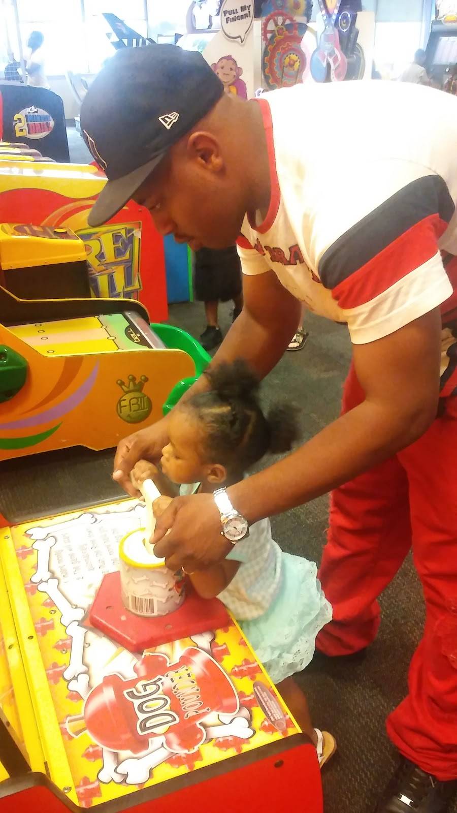 Chuck E. Cheese | restaurant | 2515 Viking Dr, Bossier City, LA 71111, USA | 3187424400 OR +1 318-742-4400