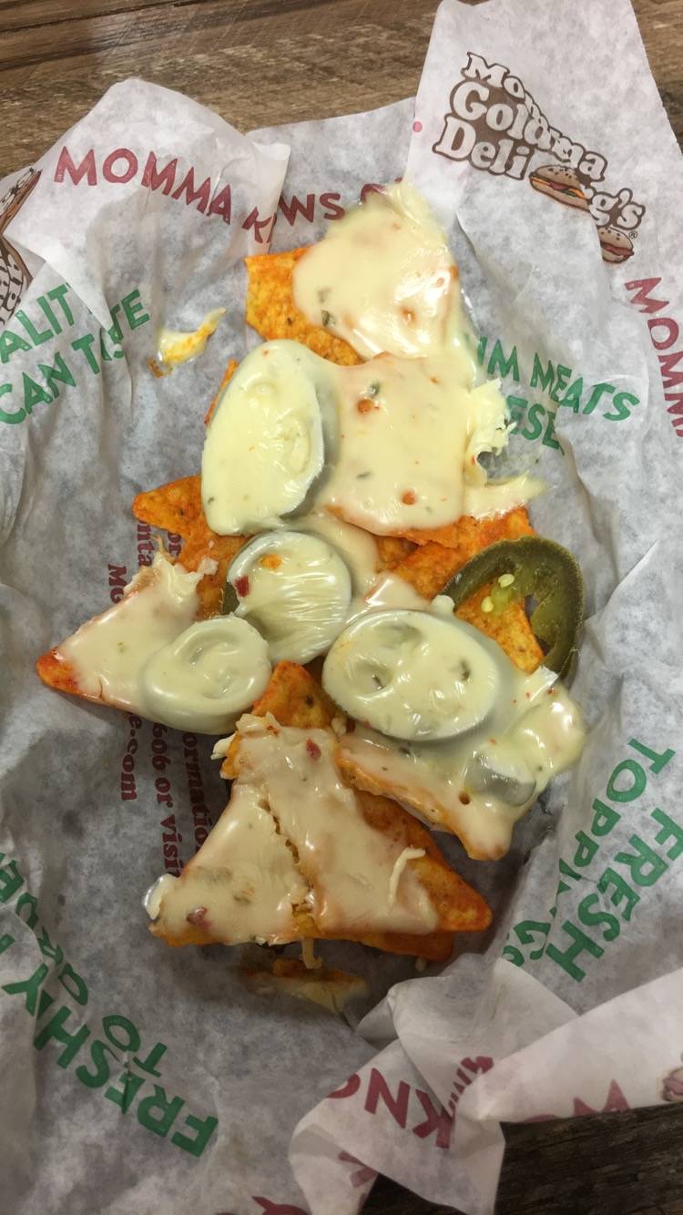 Momma Goldbergs | restaurant | 210 Doug Baker Blvd, Birmingham, AL 35242, USA | 2057696038 OR +1 205-769-6038