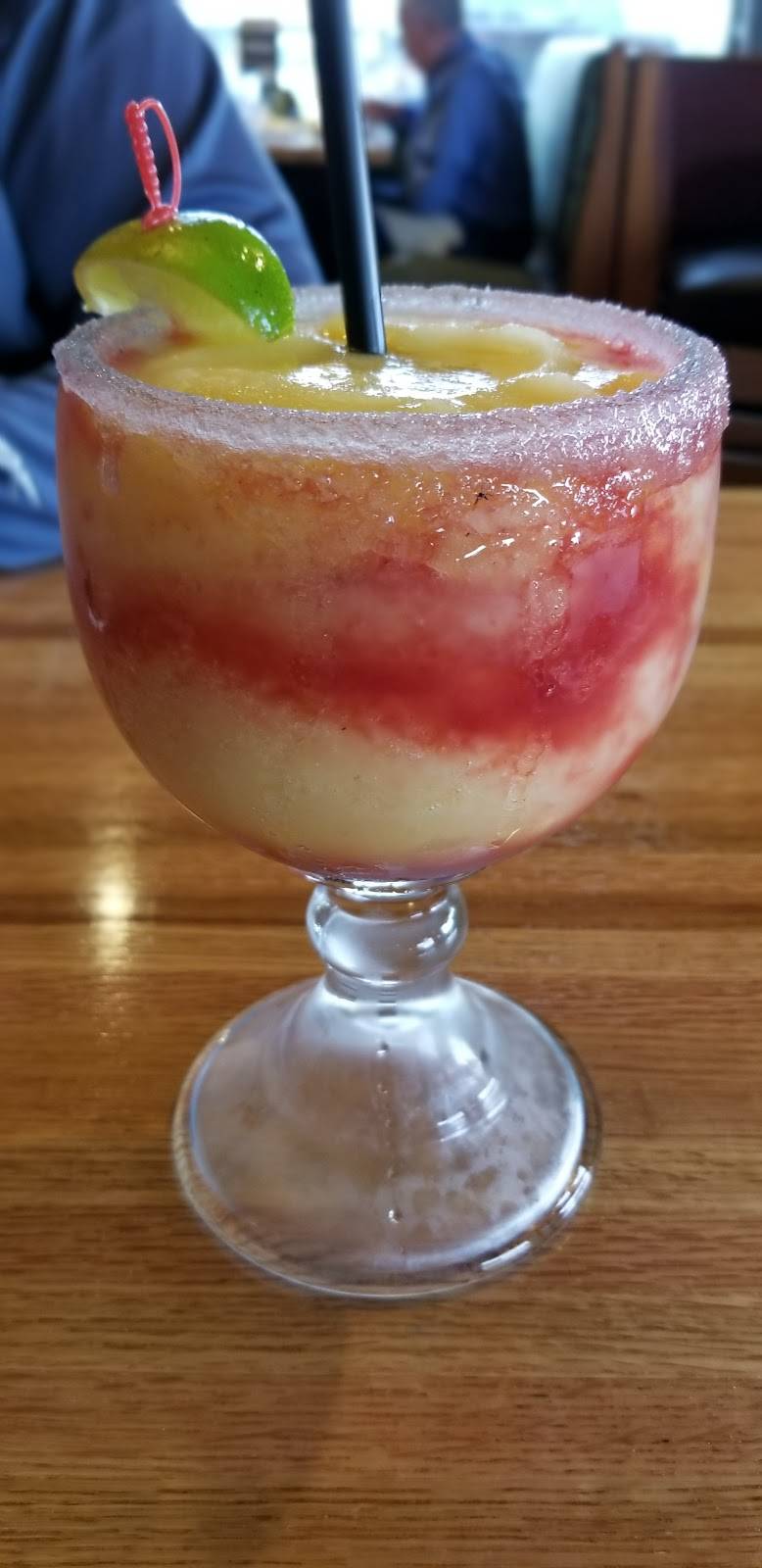 Applebees Grill + Bar | restaurant | 1020 E, E State Hwy 152, Mustang, OK 73064, USA | 4053765800 OR +1 405-376-5800