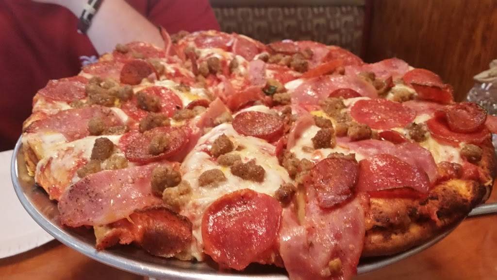 Bear Mountain Pizza | restaurant | 31074 E Kings Canyon Rd, Squaw Valley, CA 93675, USA | 5593329696 OR +1 559-332-9696