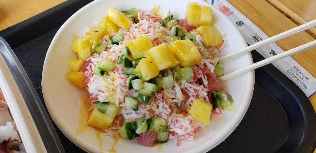 Tail & Fin | restaurant | 1910 Village Center Cir #9, Las Vegas, NV 89134, USA | 7027901810 OR +1 702-790-1810