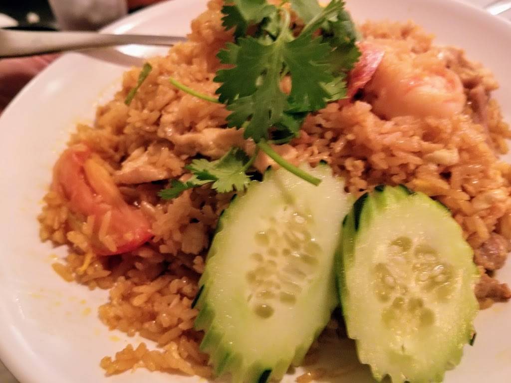 Season Thai Cuisine | restaurant | 166 E Orange Grove Ave, Burbank, CA 91502, USA | 8188457387 OR +1 818-845-7387