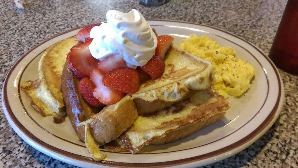 Richis Diner | restaurant | 15609 W Bell Rd Suite 100, Surprise, AZ 85374, USA | 6235561733 OR +1 623-556-1733