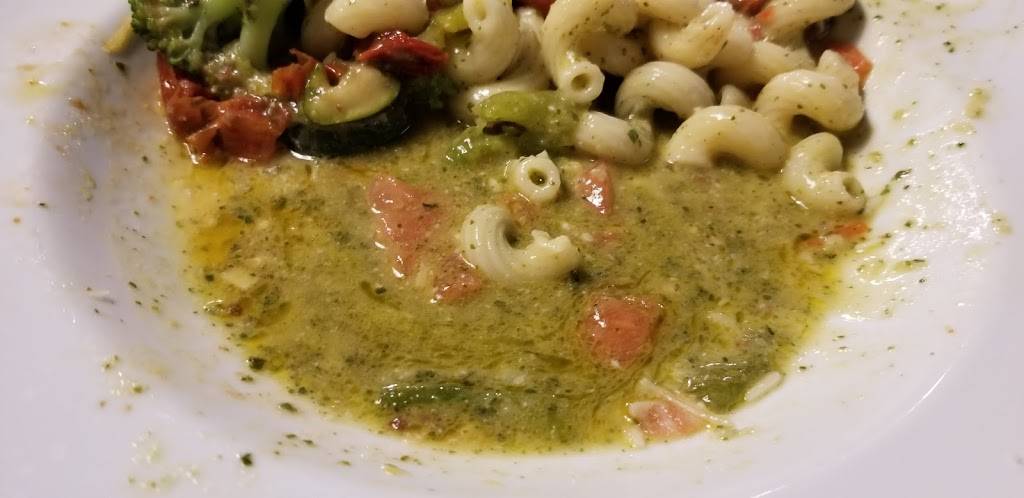 Ruby Tuesday | restaurant | 245 SW Commerce Dr, Lake City, FL 32025, USA | 3867193845 OR +1 386-719-3845