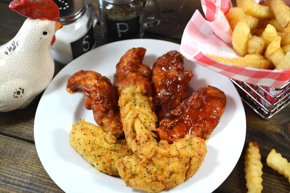 Cotton Pickin Chicken | restaurant | 3710 GA-81 East, McDonough, GA 30252, USA | 7709549522 OR +1 770-954-9522