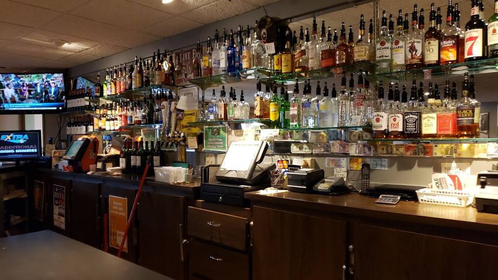 Lakeside Bar & Grille | restaurant | 7807 Mystic Lake Dr, Lake, MI 48632, USA | 9895443502 OR +1 989-544-3502