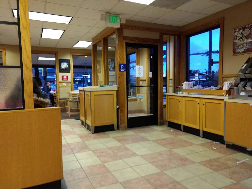 Wendys | restaurant | 190 Tanglewood Ln, Silverthorne, CO 80498, USA | 9704680129 OR +1 970-468-0129