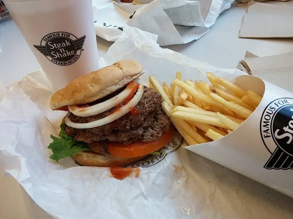 Steak n Shake | restaurant | 108 Palm Ave, Burbank, CA 91502, USA | 8185614380 OR +1 818-561-4380