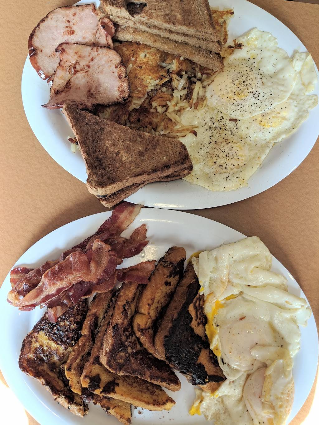 Nations Giant Hamburgers | restaurant | 317 Broadway, Oakland, CA 94607, USA | 5104516350 OR +1 510-451-6350