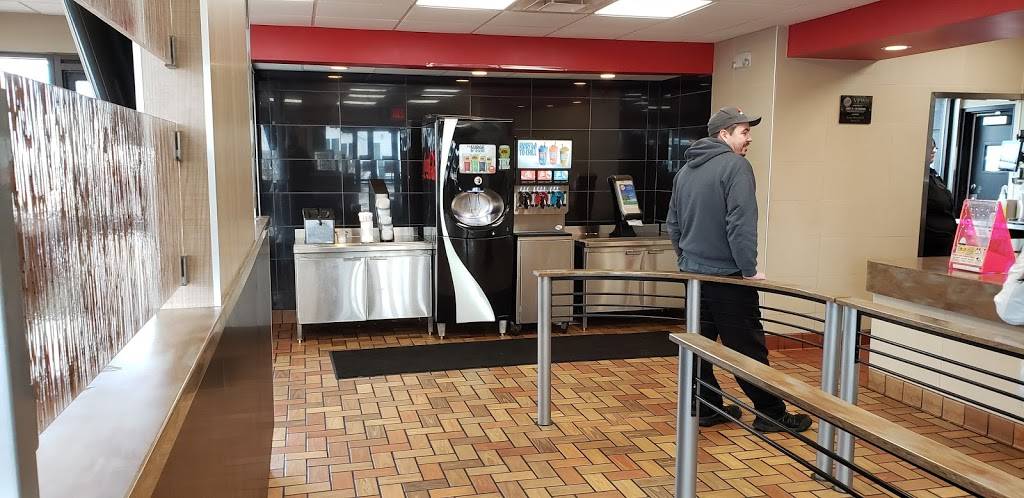 Burger King | restaurant | 1709 Elkhart Rd, Goshen, IN 46526, USA | 5745336115 OR +1 574-533-6115