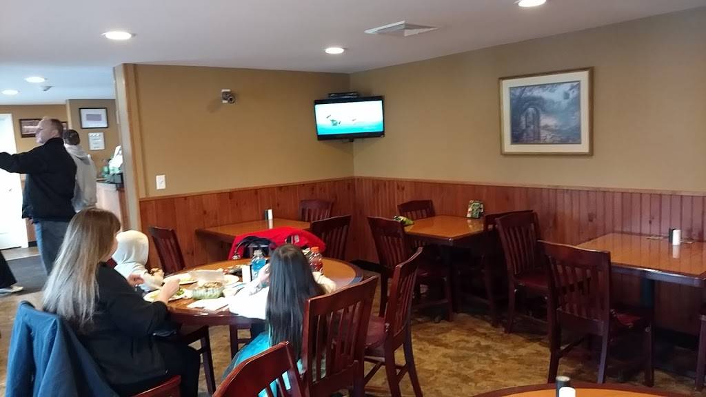 Capri Pizza | restaurant | 22 Haverhill Rd, Windham, NH 03087, USA | 6034323600 OR +1 603-432-3600