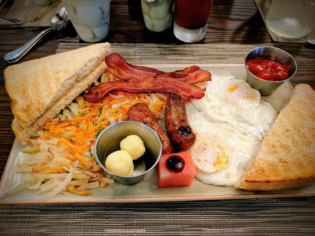 Tillies at the Clubhouse | restaurant | 2138 US-220 BUS, Bedford, PA 15522, USA | 8146245735 OR +1 814-624-5735