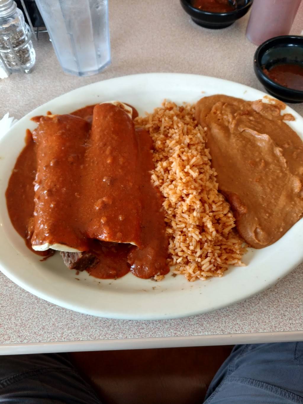 Sunny Side Cafe | restaurant | 2495 E Maumee St, Adrian, MI 49221, USA | 5172656734 OR +1 517-265-6734