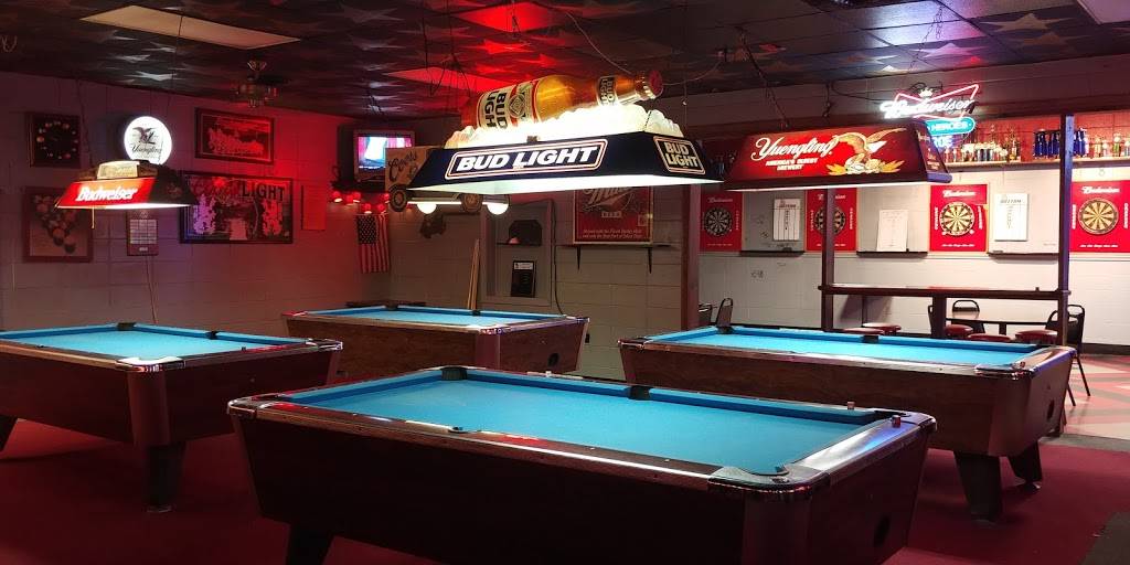 B Js Orioles Nest | night club | 2001 Moody Rd, Warner Robins, GA 31088, USA | 4789221556 OR +1 478-922-1556