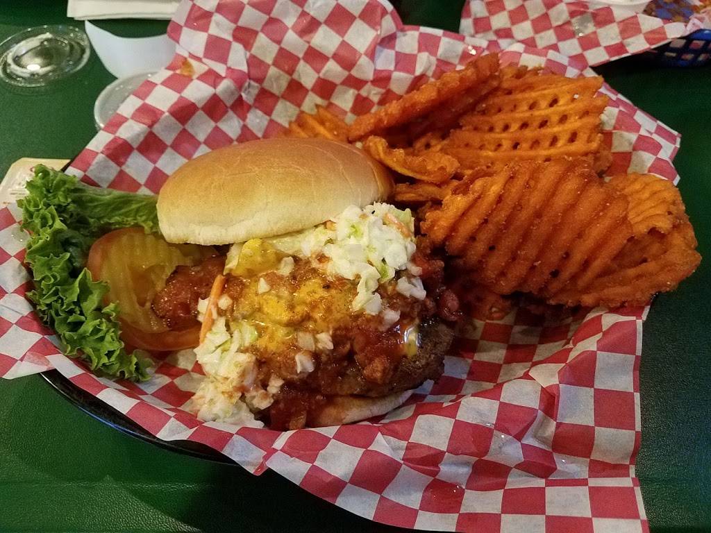 Bubbas Good Eats | restaurant | 394 E Main St, Burnsville, NC 28714, USA | 8286783388 OR +1 828-678-3388