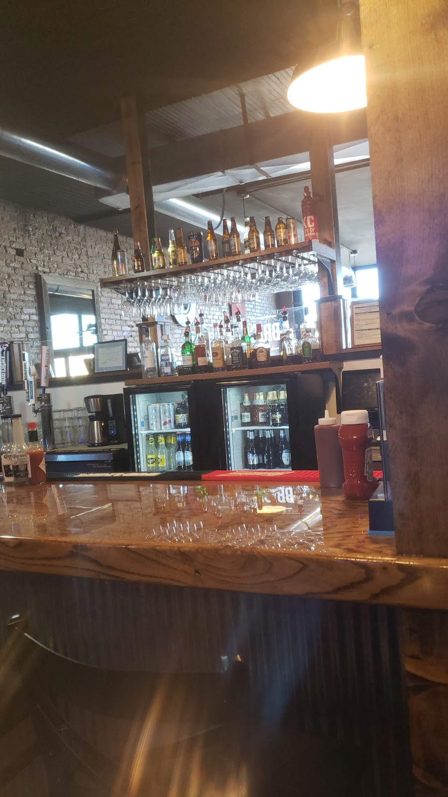 BrickHouse BBQ & Brew | restaurant | 24 E 2nd St, Liberal, KS 67901, USA | 6206049846 OR +1 620-604-9846