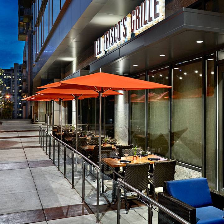 Del Friscos Grille | restaurant | 1201 Demonbreun St Suite 104, Nashville, TN 37203, USA | 6157425503 OR +1 615-742-5503