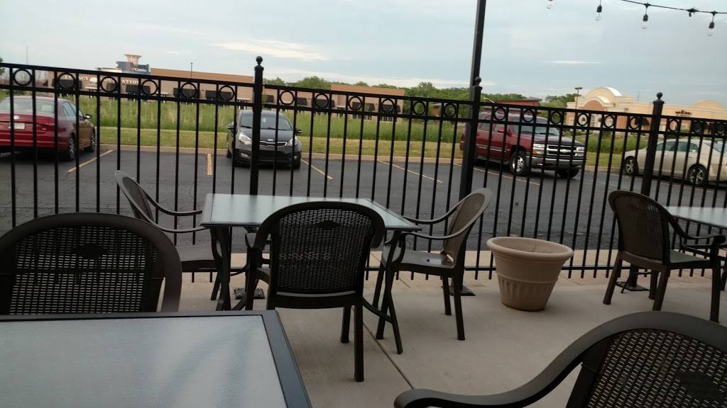 Pepes Off Broadway | restaurant | 260 84th Dr, Merrillville, IN 46410, USA | 2197697191 OR +1 219-769-7191