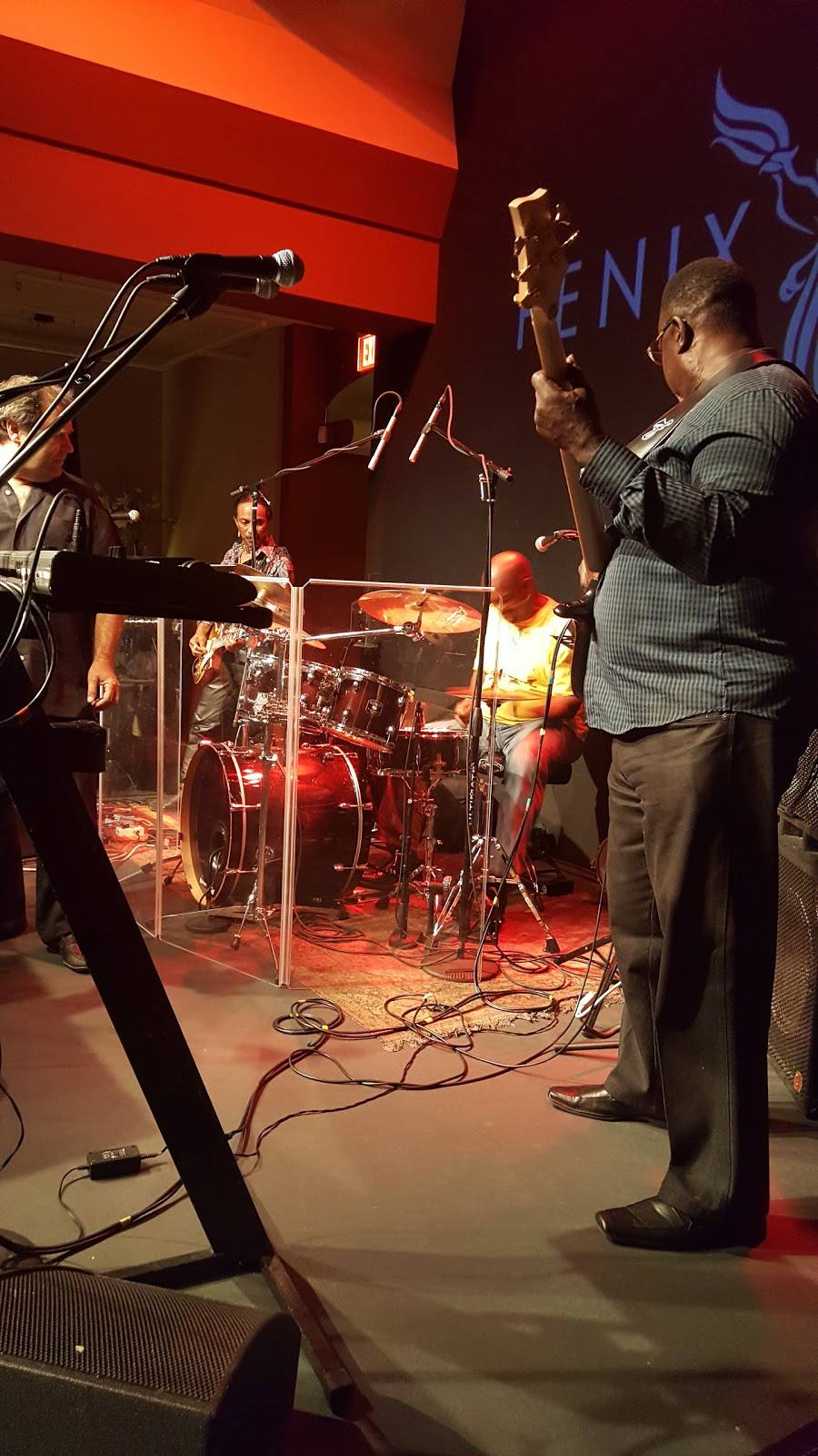 Fenix | restaurant | 919 4th St, San Rafael, CA 94901, USA | 4158135600 OR +1 415-813-5600