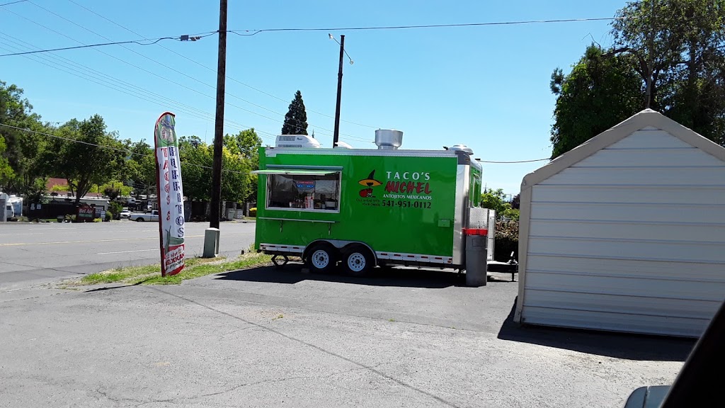 Tacos Michel (Green Food Truck) | restaurant | 724 S Central Ave, Medford, OR 97501, USA | 5419510112 OR +1 541-951-0112