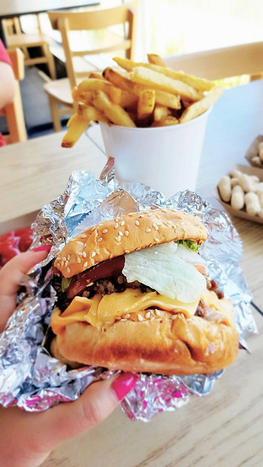 Five Guys | meal takeaway | 1510 Dundas Street East Blg. C6, UNIT 11, Mississauga, ON L4X 1L4, Canada | 9052739993 OR +1 905-273-9993