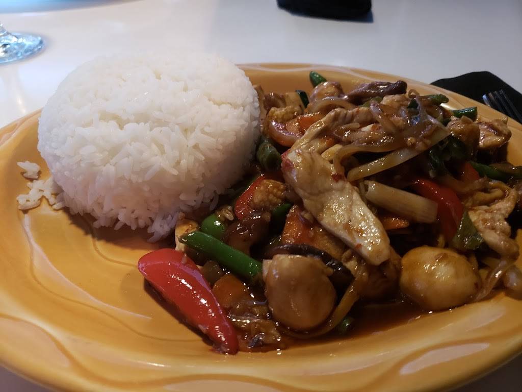 Mint Bistro | restaurant | 501 Chamber Dr, Milford, OH 45150, USA | 5138085700 OR +1 513-808-5700