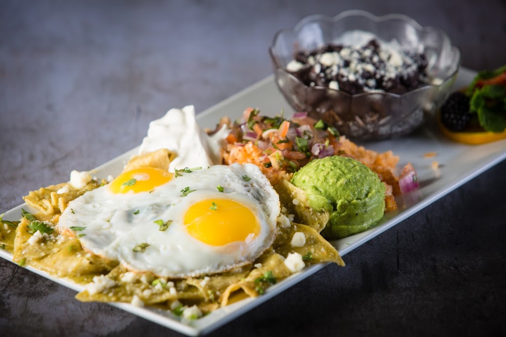 Brunch Point | restaurant | 3225 Business Park Dr, Vista, CA 92081, USA | 7602953212 OR +1 760-295-3212