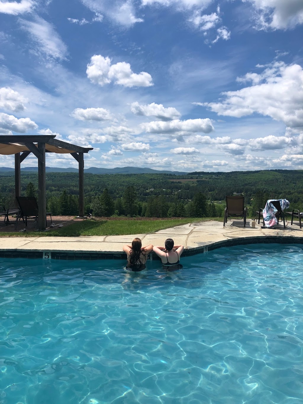 The Wildflower Inn | restaurant | 2059 Darling Hill Rd A, Lyndonville, VT 05851, USA | 8026268310 OR +1 802-626-8310