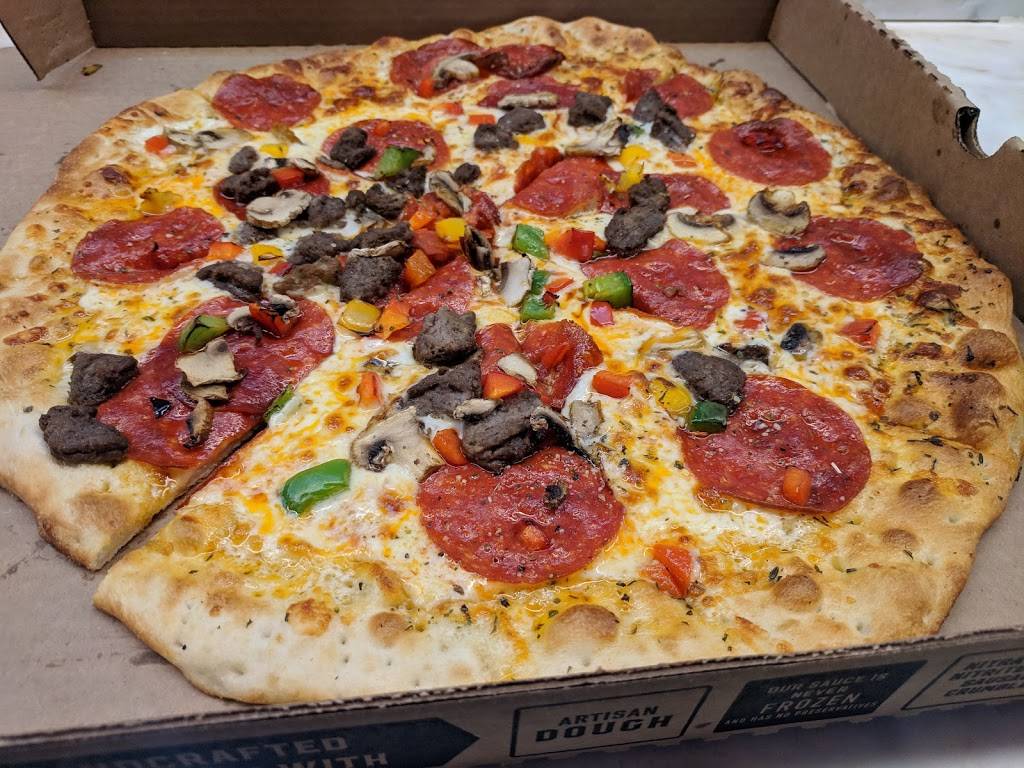 South Flo Pizza | restaurant | 1150 NW, TX-1604 Loop, San Antonio, TX 78248, USA | 2108883729 OR +1 210-888-3729