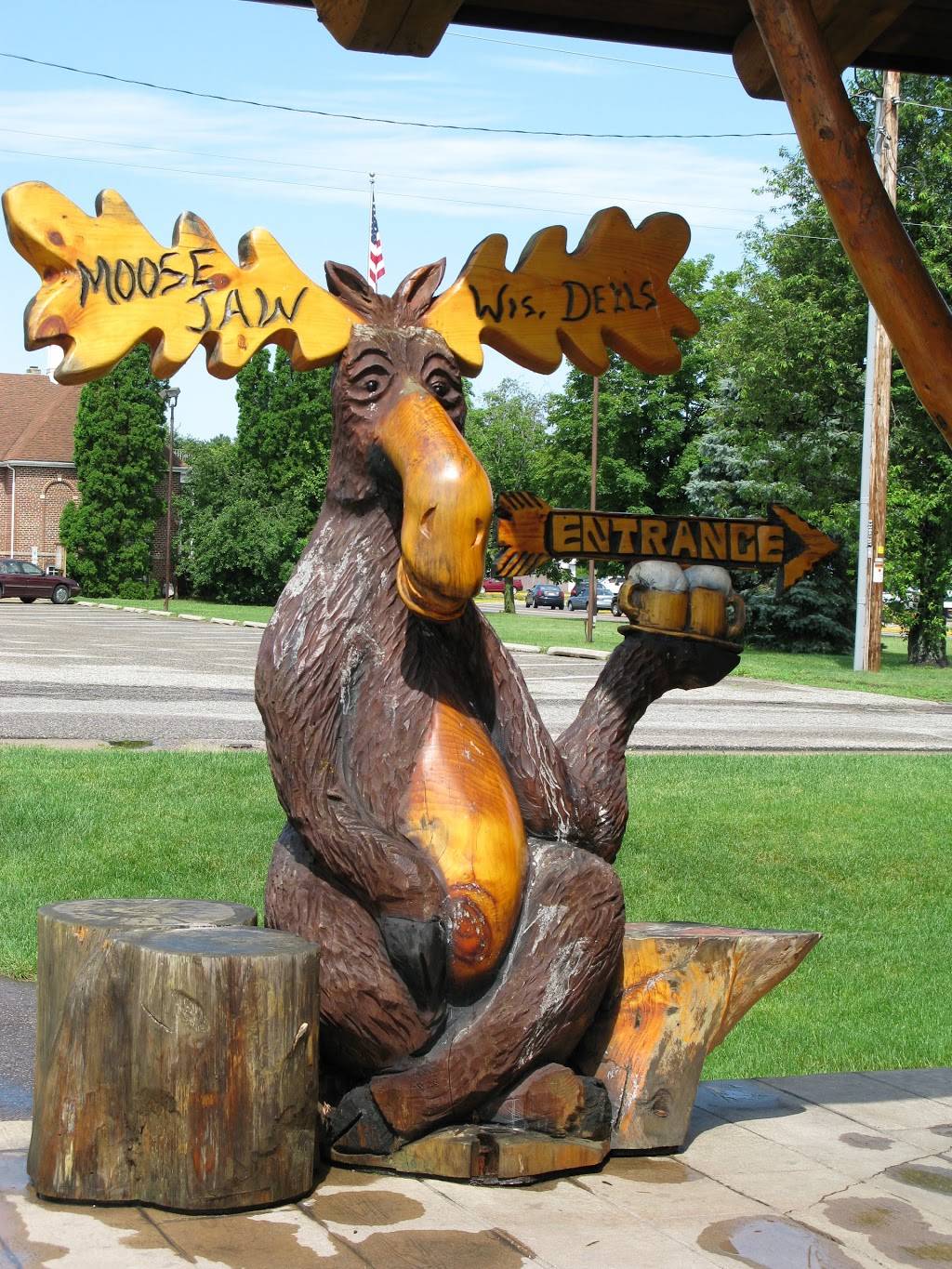 Wisconsin Dells Brewing Co. | restaurant | 110 Wisconsin Dells Pkwy S, Wisconsin Dells, WI 53965, USA | 6082541122 OR +1 608-254-1122