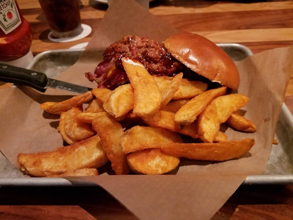 BJs Restaurant & Brewhouse | restaurant | 6401 Bluebonnet Blvd #740, Baton Rouge, LA 70836, USA | 2257664300 OR +1 225-766-4300