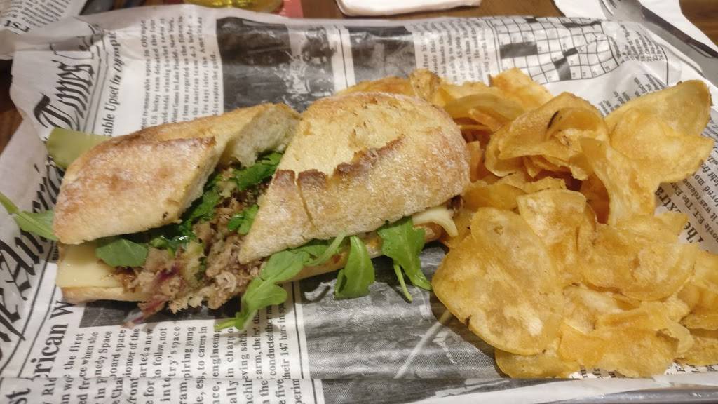 Three Bulls Tavern & Brewery | restaurant | 4330 Bell Shoals Rd, Valrico, FL 33596, USA | 8133813853 OR +1 813-381-3853