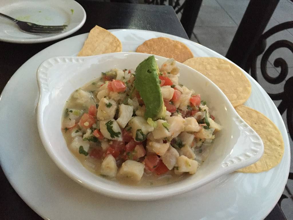 Consuelo Mexican Bistro | restaurant | 337 Santana Row #1125, San Jose, CA 95128, USA | 4082607082 OR +1 408-260-7082