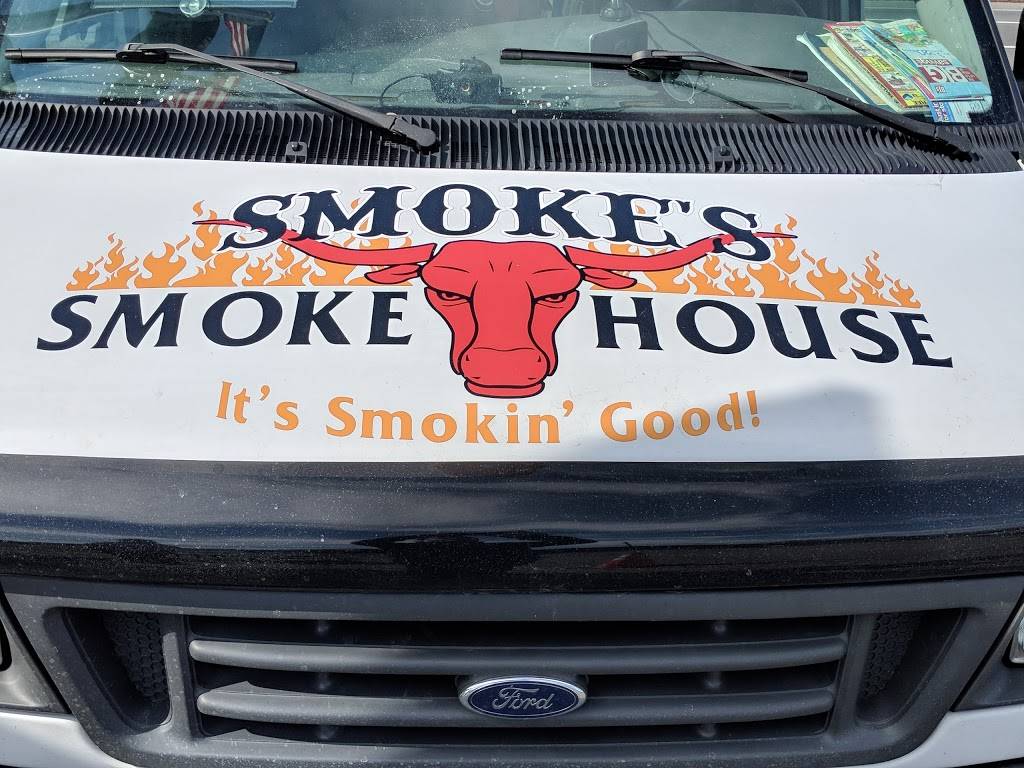 Smokes Smokehouse | restaurant | 2615 Pulaski Hwy, Newark, DE 19702, USA | 3025637665 OR +1 302-563-7665