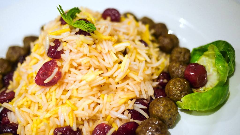 Restaurant Yas | restaurant | 5563 Chemin Upper Lachine, Montréal, QC H4A 2A7, Canada | 5144830303 OR +1 514-483-0303