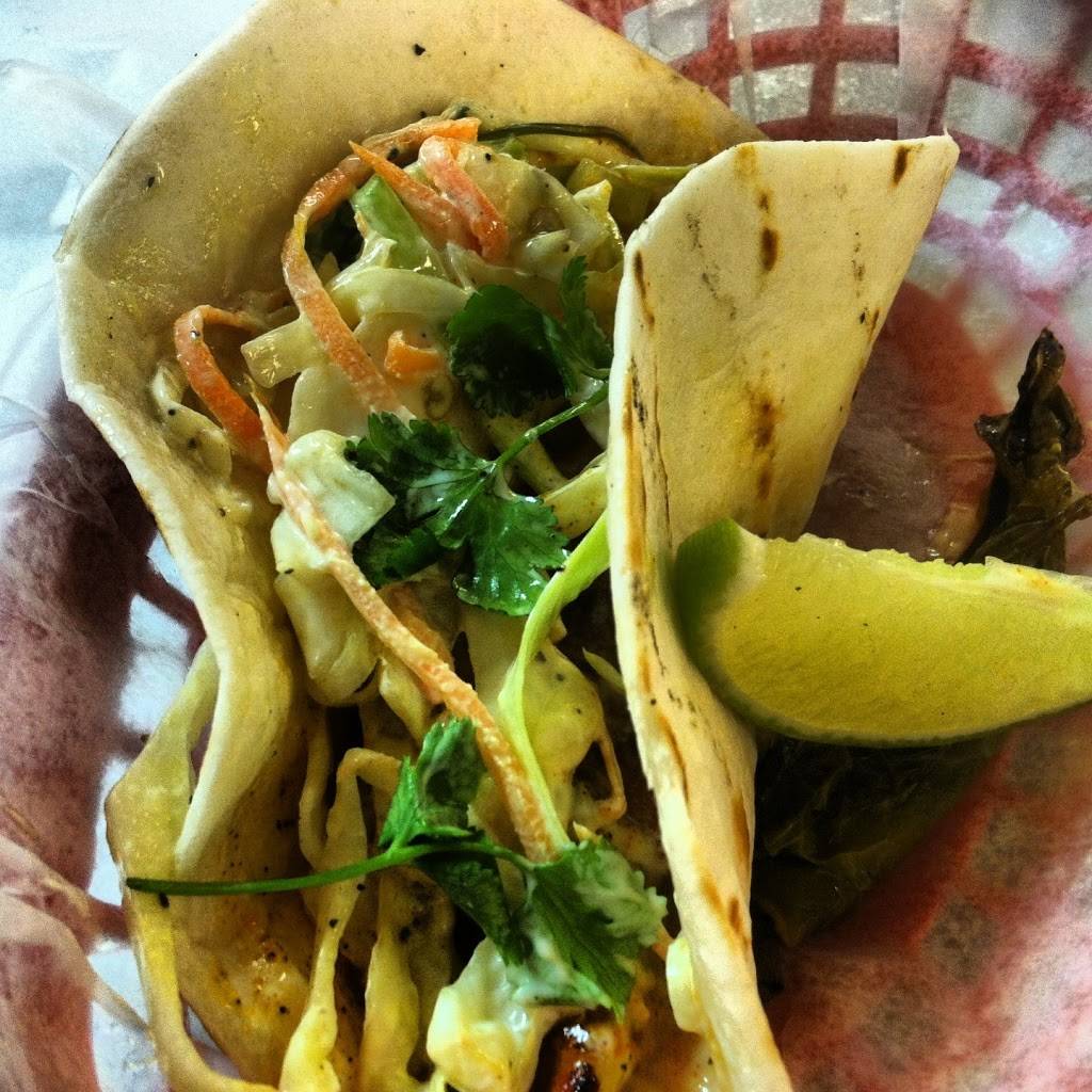 Kowaliga Restaurant | restaurant | 295 Kowaliga Marina Rd, Alexander City, AL 35010, USA | 2562157035 OR +1 256-215-7035