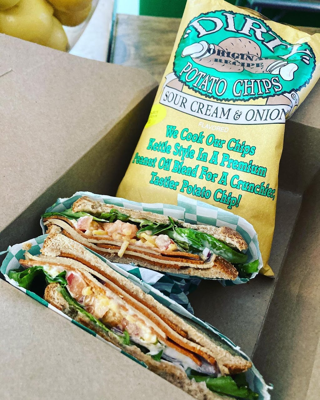 Baby Vegan Cafe | restaurant | 7357 Brookcrest Dr, Cincinnati, OH 45237, USA | 5134289193 OR +1 513-428-9193